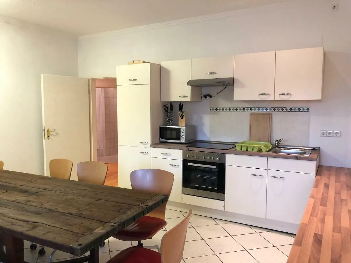 Big Space-Loft Hanovre 0*,
